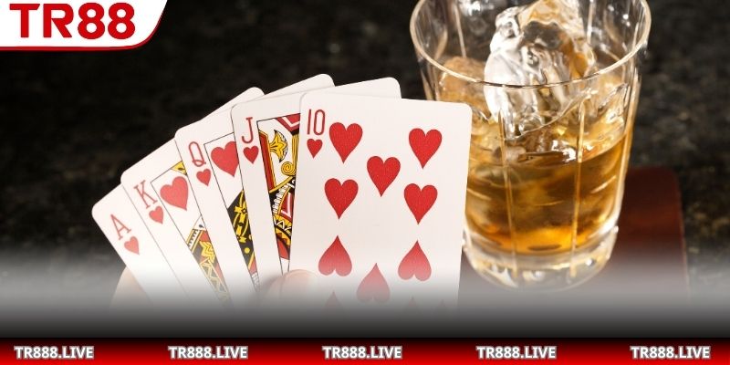 Tựa game Phỏm cực cuốn khi bắt đầu vào ván